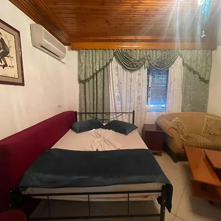 Nafo Guest house Gjirokaster